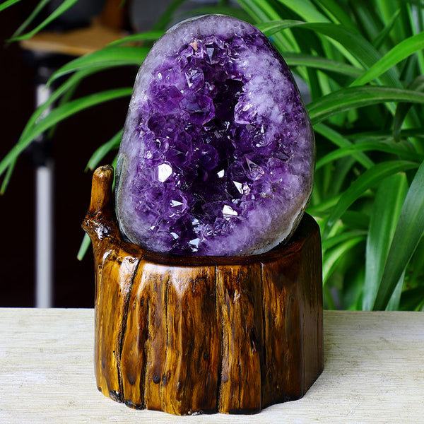 BIRTHSTONES: The Really Weird History of Amethyst
